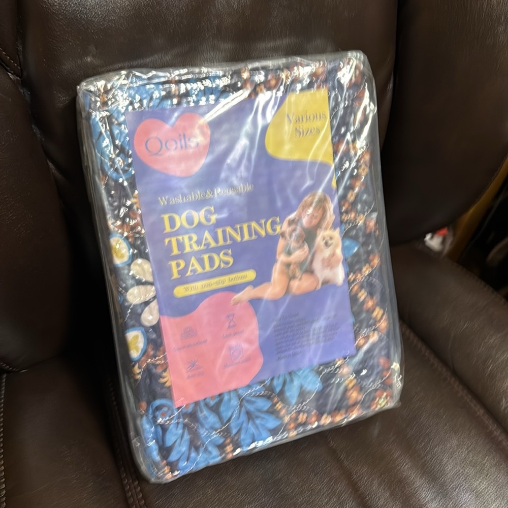 Dog Training Pads - Blue Floral Design